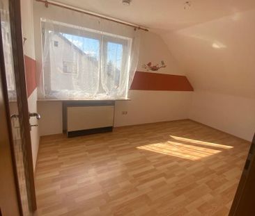 Helle 5-Zimmer-Wohnung mit Garage & Garten nähe Herzogenaurach - Foto 1