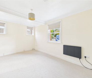 1 bedroom maisonette to rent - Photo 5