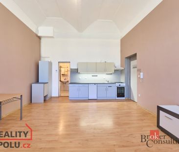 Apartment for rent, 2+kk - 1 bedroom, 45m - Fotografie 1