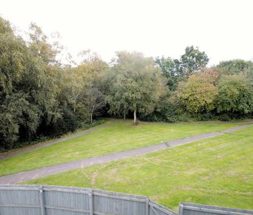 2 bedroom semi-detached house to rent - Photo 2