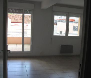 Location Appartement 1 pièce 34m² TULLE 19000 - Photo 2