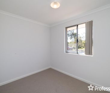 1/43 A Lord Street, Eden Hill WA 6054 - Photo 3