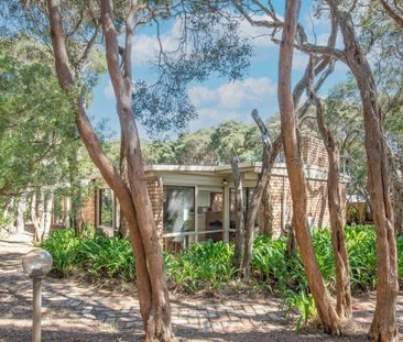 Walk to the beach- fully furnished and ready to call home! - Photo 2
