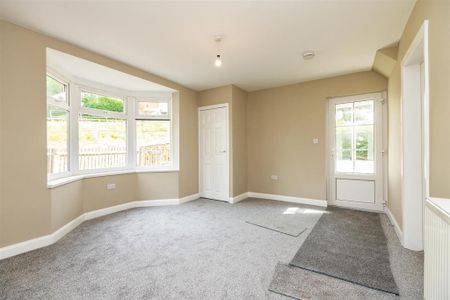 2 bedroom house to rent - Photo 2