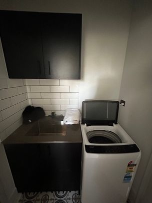 South Brisbane - Photo 1