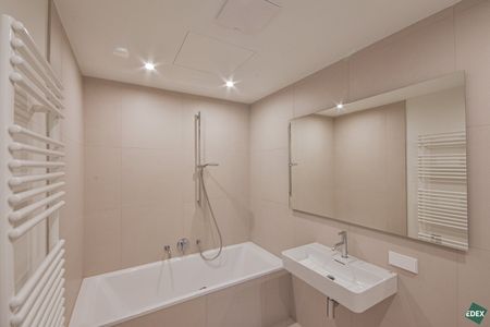 Newly built dreamlike Apartment with Large Balcony and Panoramic Views | GRÜNBLICK - Photo 4