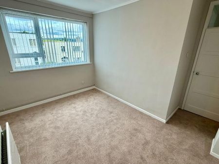 55 Princes Crescent, Newtownabbey, BT37 0BA - Photo 4