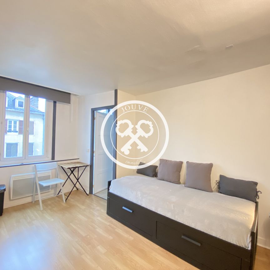 Location Appartement 1 pièce 17m² TROYES 10000 - Photo 1