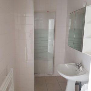 Location Appartement 1 pièce 28m² GOUSSAINVILLE 95190 - Photo 2