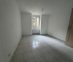 Location Appartement 3 pièces 58 m2 à Lodève - Photo 3