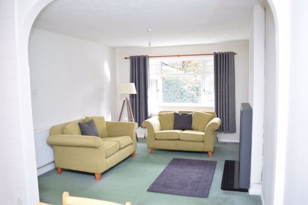 Huntsman Lane, Maidstone - Photo 1