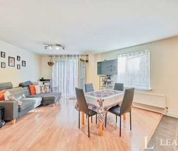 2 bedroom apartment to rent Mallard Court, John Dyde Close, Bishops... - Photo 1