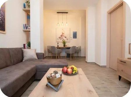 Διαμέρισμα για ενοικίαση Κέντρο (Νέος Κόσμος) - Photo 5