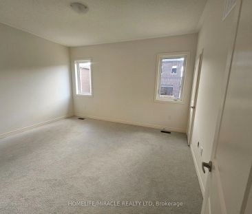 Property For Lease | X9033824 - Photo 5