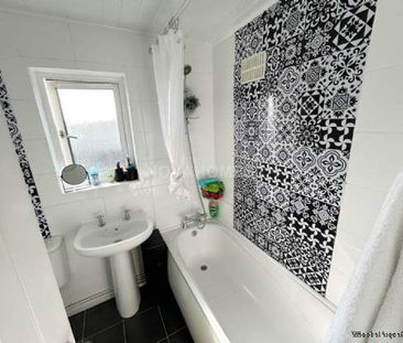 2 bedroom property to rent in Plymouth - Photo 6