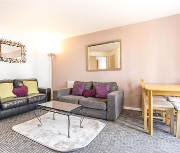 3 bedroom apartment to rent - Photo 1