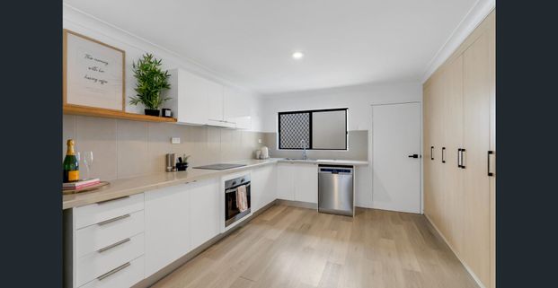 Modern Living in Sought After Edge Hill - Photo 1