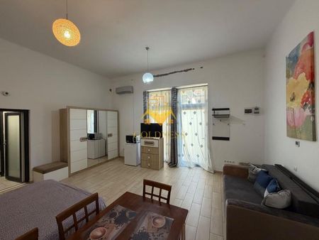1 camera, Regionala CFR, Teatru, Str. Eroilor, Sora, Ultracentral, AC - Fotografie 4