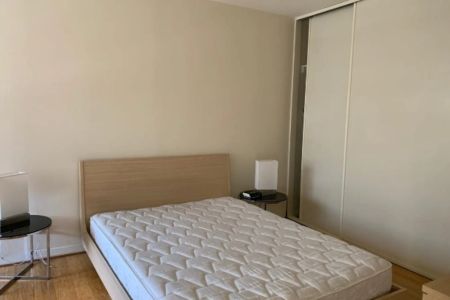 Fully furnished 2 Bedrooms with a Secure Car Park in the Heart of Adelaide City! - Photo 4