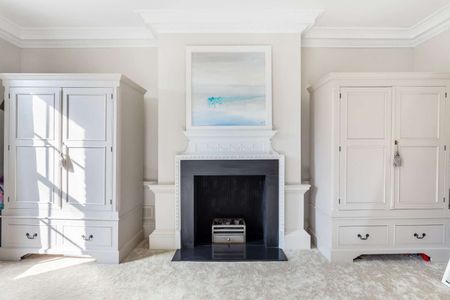 An elegant Grade II listed Georgian townhouse in the heart of Richmond - Photo 4