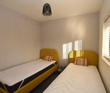 2 bedroom detached house to rent - Photo 4