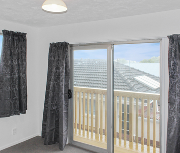 3/477 Hereford Street, Linwood - Photo 2