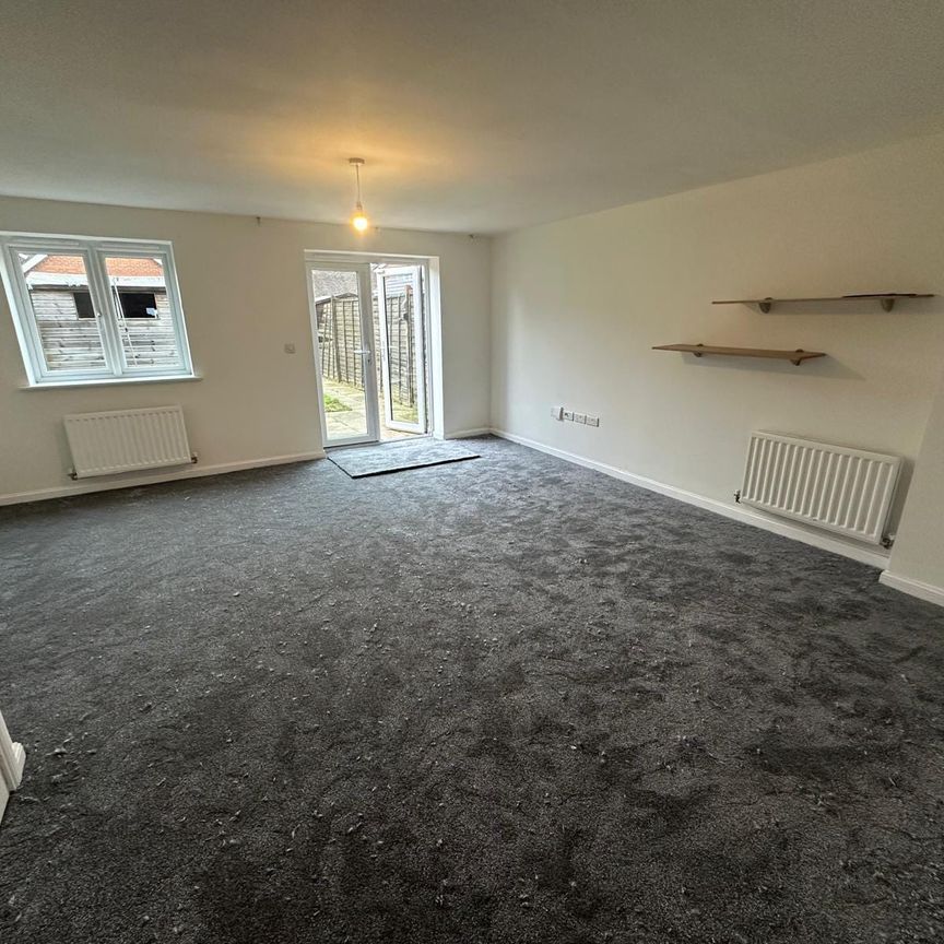 Fullingpits Avenue, Maidstone, Maidstone, ME16 9DZ - Photo 1