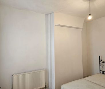 3 Bed Terraced House, Sutcliffe, L6 - Photo 3