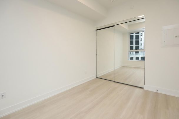 For Lease - 60 Central Park Roadway N/A Unit# 1510, Toronto, Ontario - Photo 1