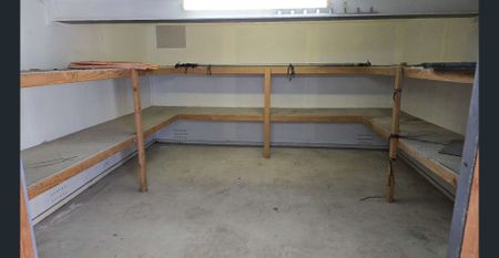 NEW RENOVATED 3-BEDROOM GROUND FLOOR HOUSE FOR LEASE!!! PERFECT FOR FAMILY OCCUPIERS!!! STUDENT ACCOMMODATION AND WORKING VISA!!! "MUST INSPECT" - Photo 5