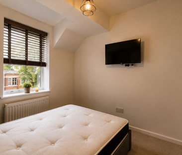 1 bedroom in a house share to rent - Photo 6