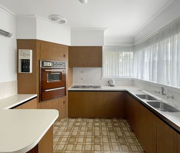 10 Adela Street, Wendouree - Photo 5