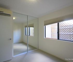 Modern Unit Living in Douglas - Photo 3