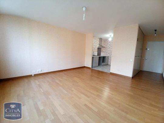 Location Appartement 2 pièces 47m² LILLE 59000 - Photo 1