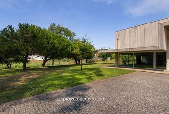 Moradia em Banda T3+1