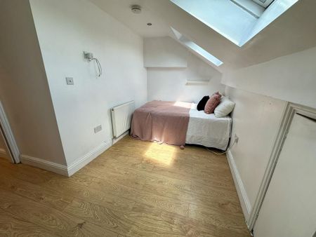 5 bedroom house to rent - Photo 2