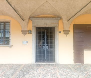 AMPIO APPARTAMENTO 2.5 LOCALI VICINO AL LAGO - Foto 3