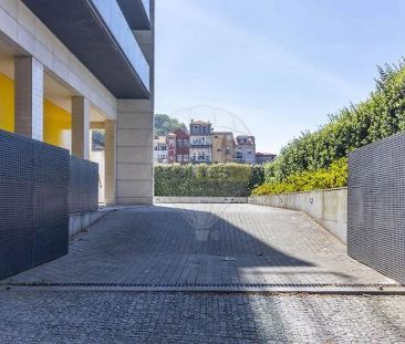 Apartment T2 in Lordelo do Ouro e Massarelos, Porto - Photo 3
