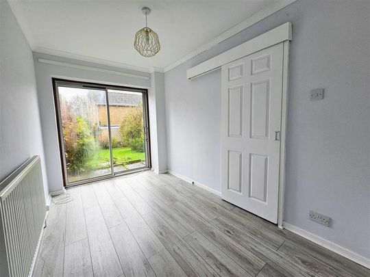 3 bedroom semi-detached house to rent - Photo 1