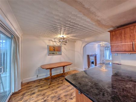 4 bed semi-detached house to rent in Hartforth Avenue, Middlesbrough, TS5 - Photo 3