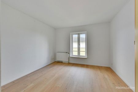 Hyggelig lejlighed med byhus stemning - Photo 2