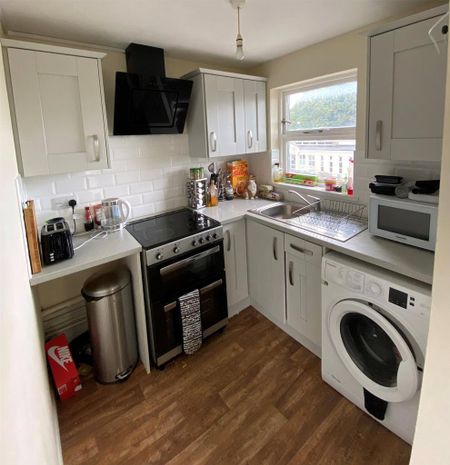 1 bedroom apartment to rent - Photo 5