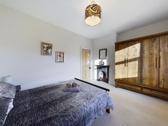 3 bedroom terraced house to rent - Photo 1
