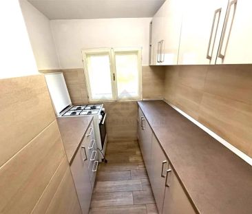 Apartament 3 camere, zona Centrala - Photo 2