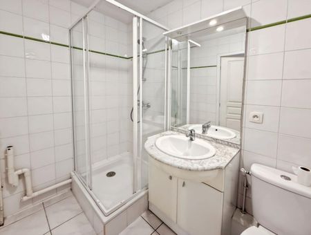 Location Appartement 1 pièce 34m² MONT DE MARSAN 40000 - Photo 3