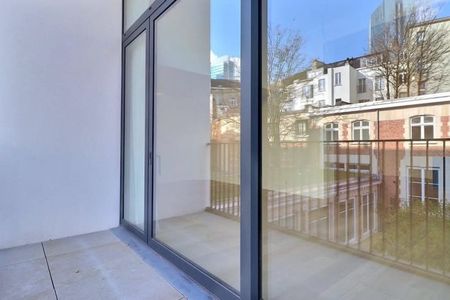 Appartement te huur - Foto 2