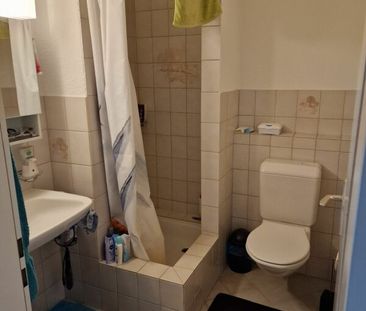 renoviertes 2 Zi.-Dachstudio mit neuer Küche - Photo 6