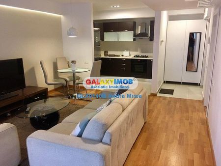 Inchiriere apartament doua camere Decebal - Photo 2