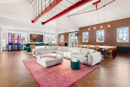 3 bedroom flat to rent - Photo 2