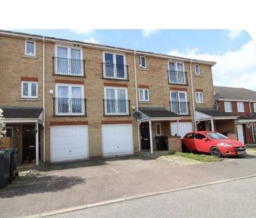4 Bed Terraced House, Primrose Close, LU3 - Photo 1